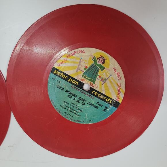 Peter Pan Records Lot of 2 vinyl Red Colored 45 rpms - Picture 3 of 5
